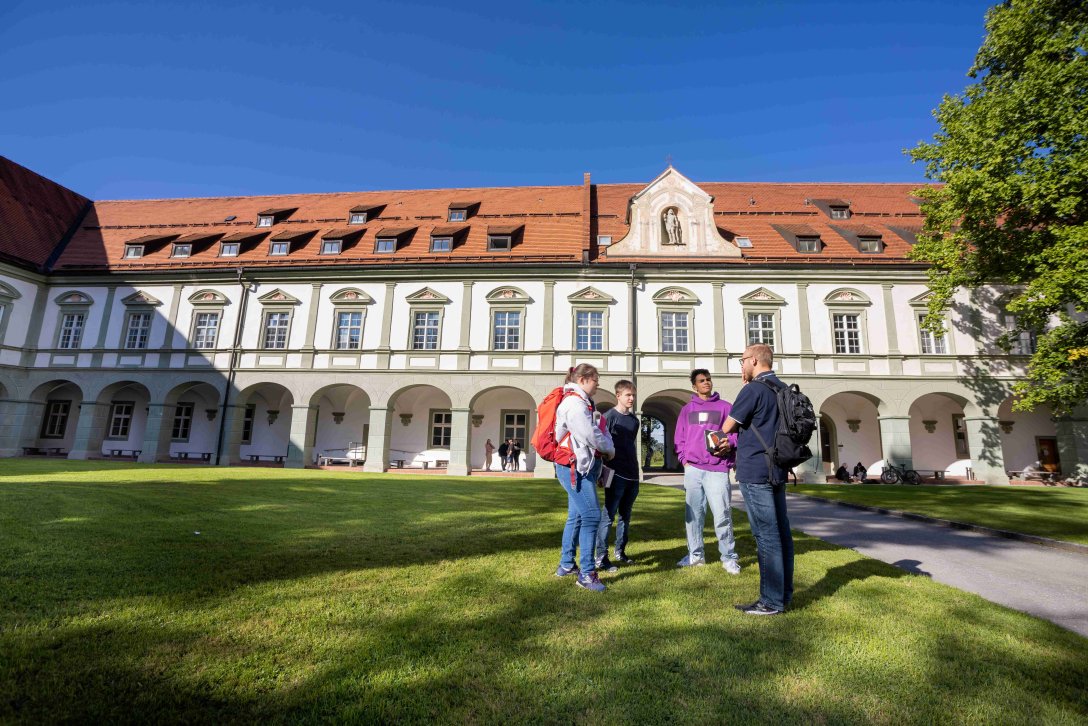 Kloster_Benediktbeuern-FB 2.jpg